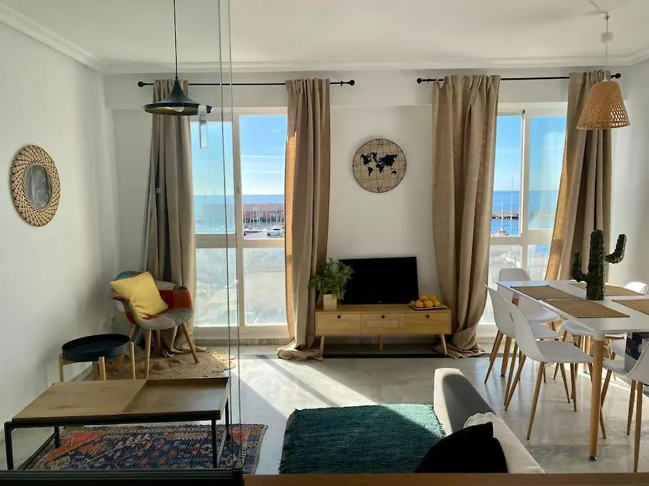Seafront In Marbella With Pool And Garage Διαμέρισμα